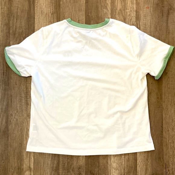 Shein t-shirt - Picture 2 of 4